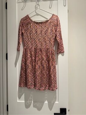 Forever 21 Pink Multicolor Knit Fit & Flare Dress size Medium